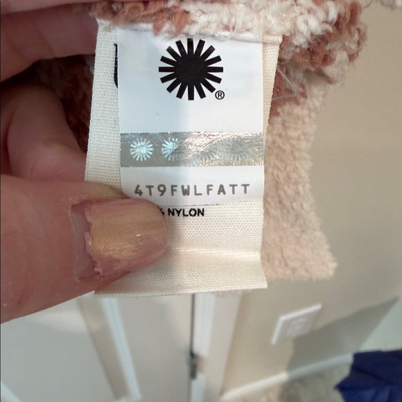 UGG Women's V-Neck Leopard Sweater in Cream and Brown - Picture 6 of 8